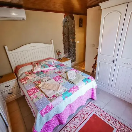 Orman Icinde Muhtesem Villa *