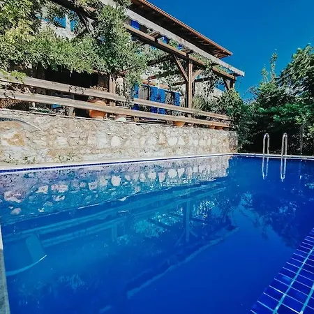 Villa Orman Icinde Muhtesem